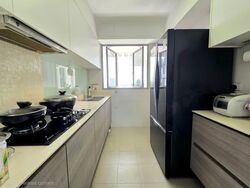 Blk 138B Lake Vista @ Yuan Ching (Jurong West), HDB 4 Rooms #537463241
